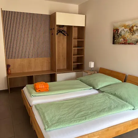 Bed and Breakfast Jarosch